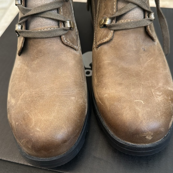 Sorel Emelie Conquest Boots - Picture 3 of 10